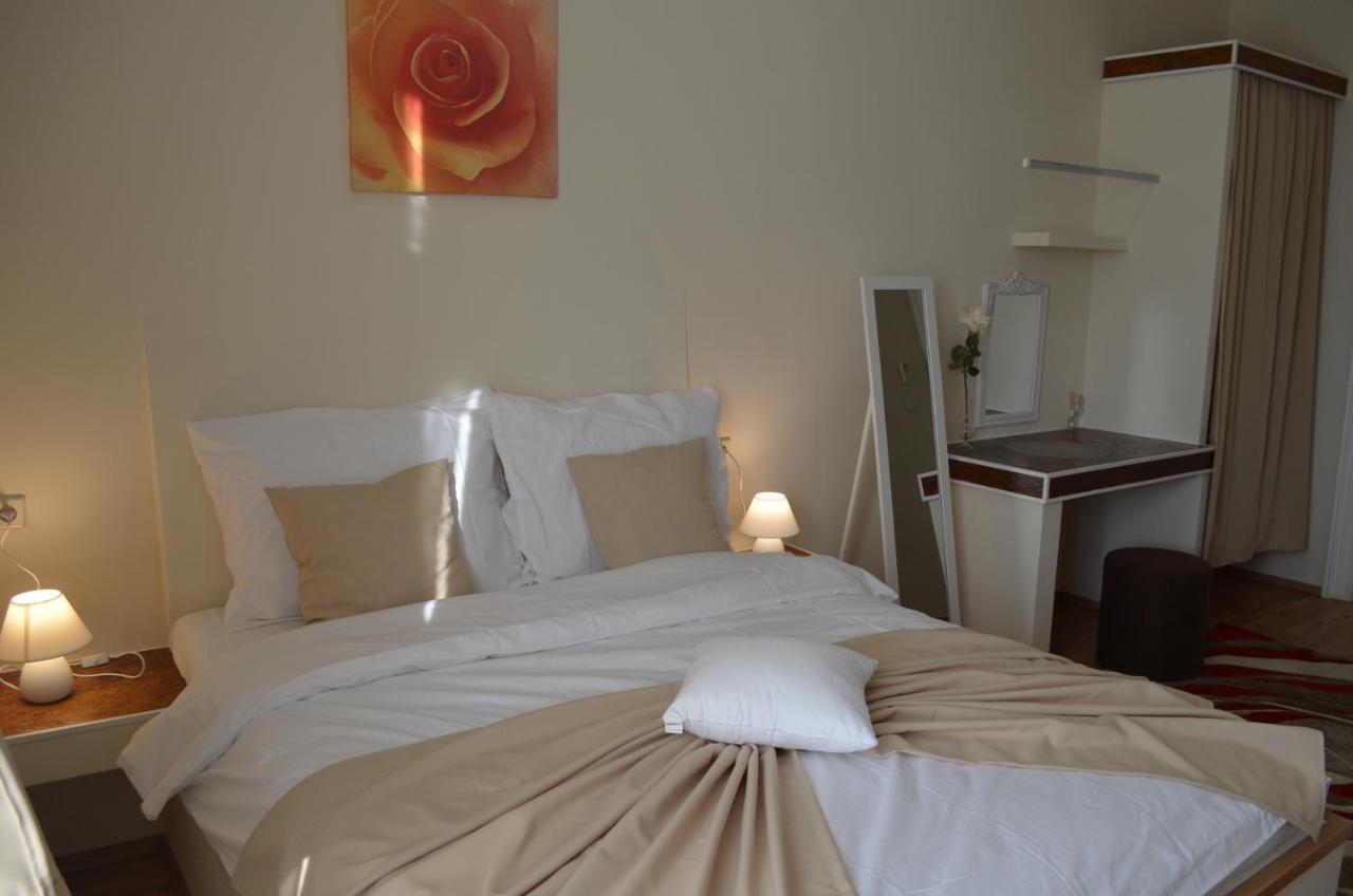 Rooms & Apartments Infinity Rijeka Dış mekan fotoğraf