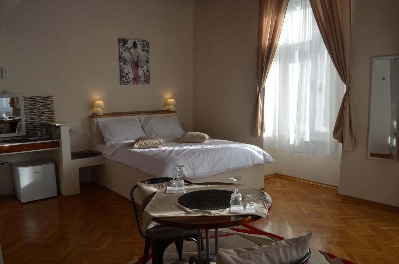 Rooms & Apartments Infinity Rijeka Dış mekan fotoğraf