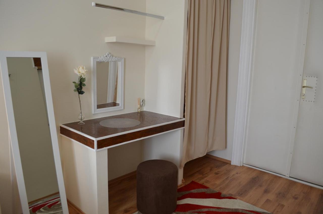 Rooms & Apartments Infinity Rijeka Dış mekan fotoğraf