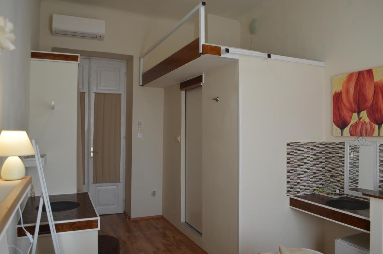 Rooms & Apartments Infinity Rijeka Dış mekan fotoğraf
