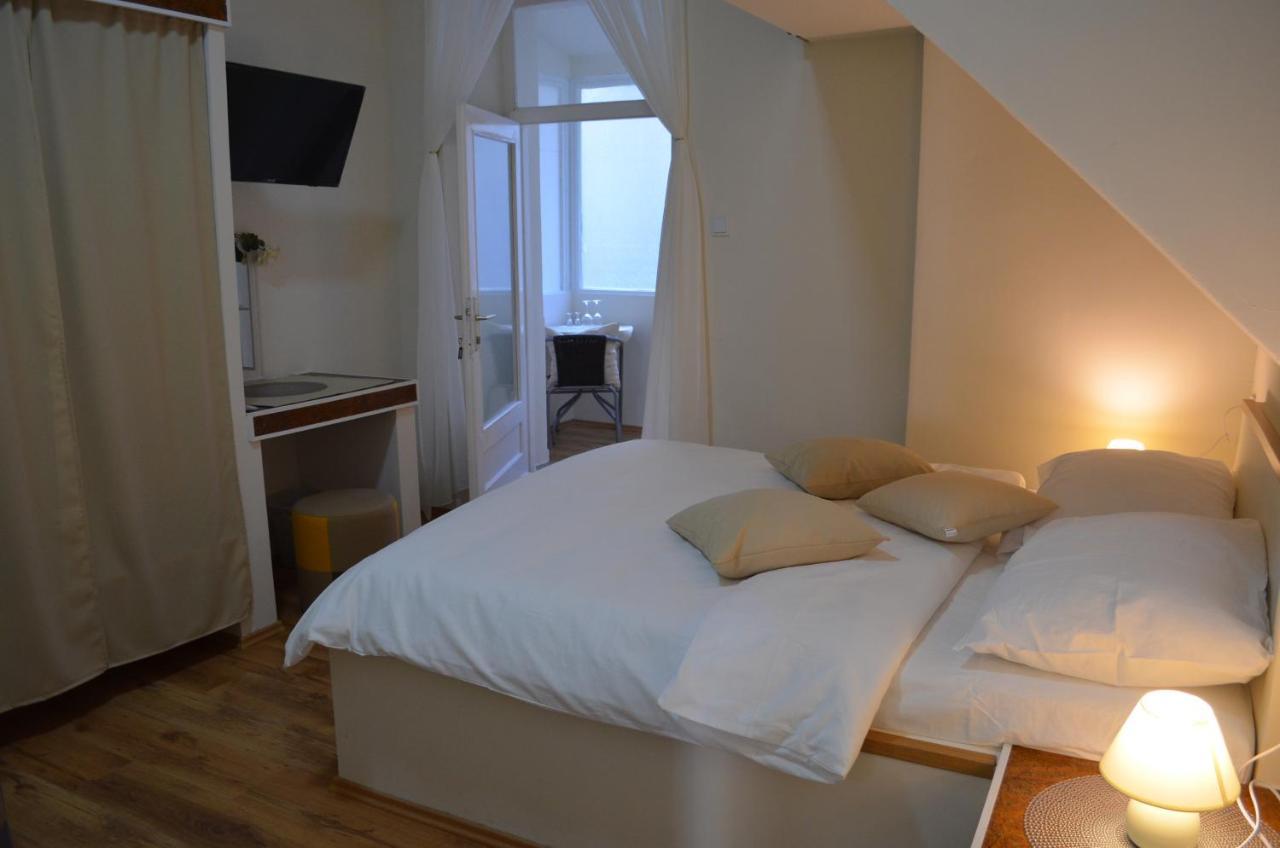 Rooms & Apartments Infinity Rijeka Dış mekan fotoğraf